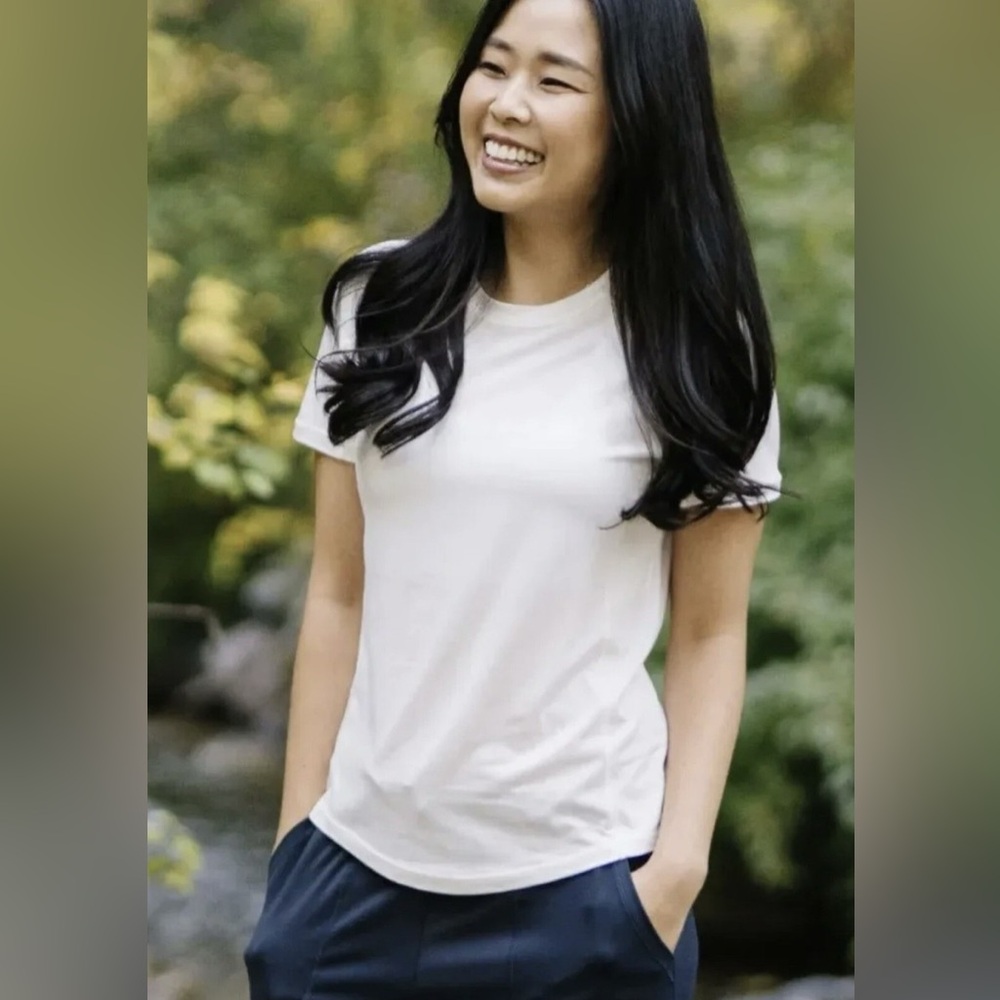 ZYIA White Cloud Short Sleeve Tee